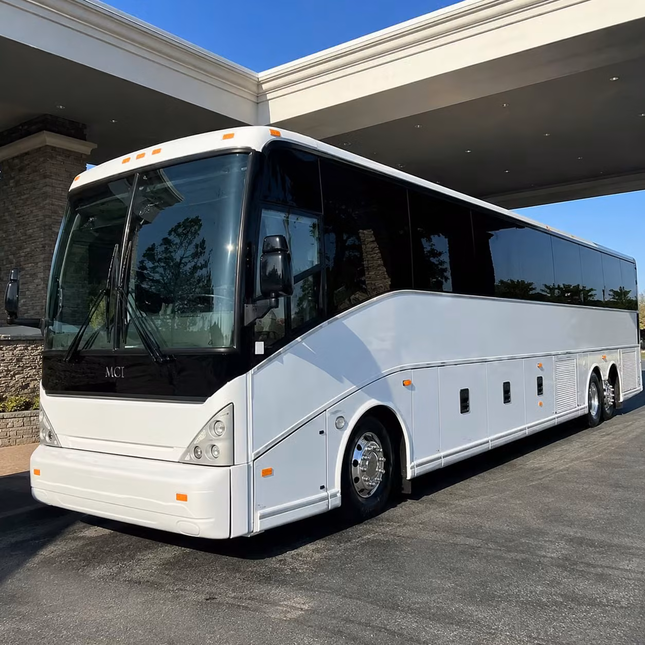 get your group to lax oxnard airport or burbank without the headache