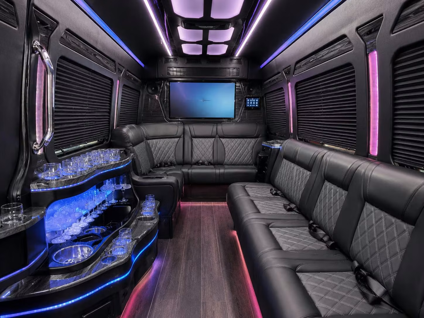 pro sports game day shuttles from ventura to dodger stadium sofi stadium and more
