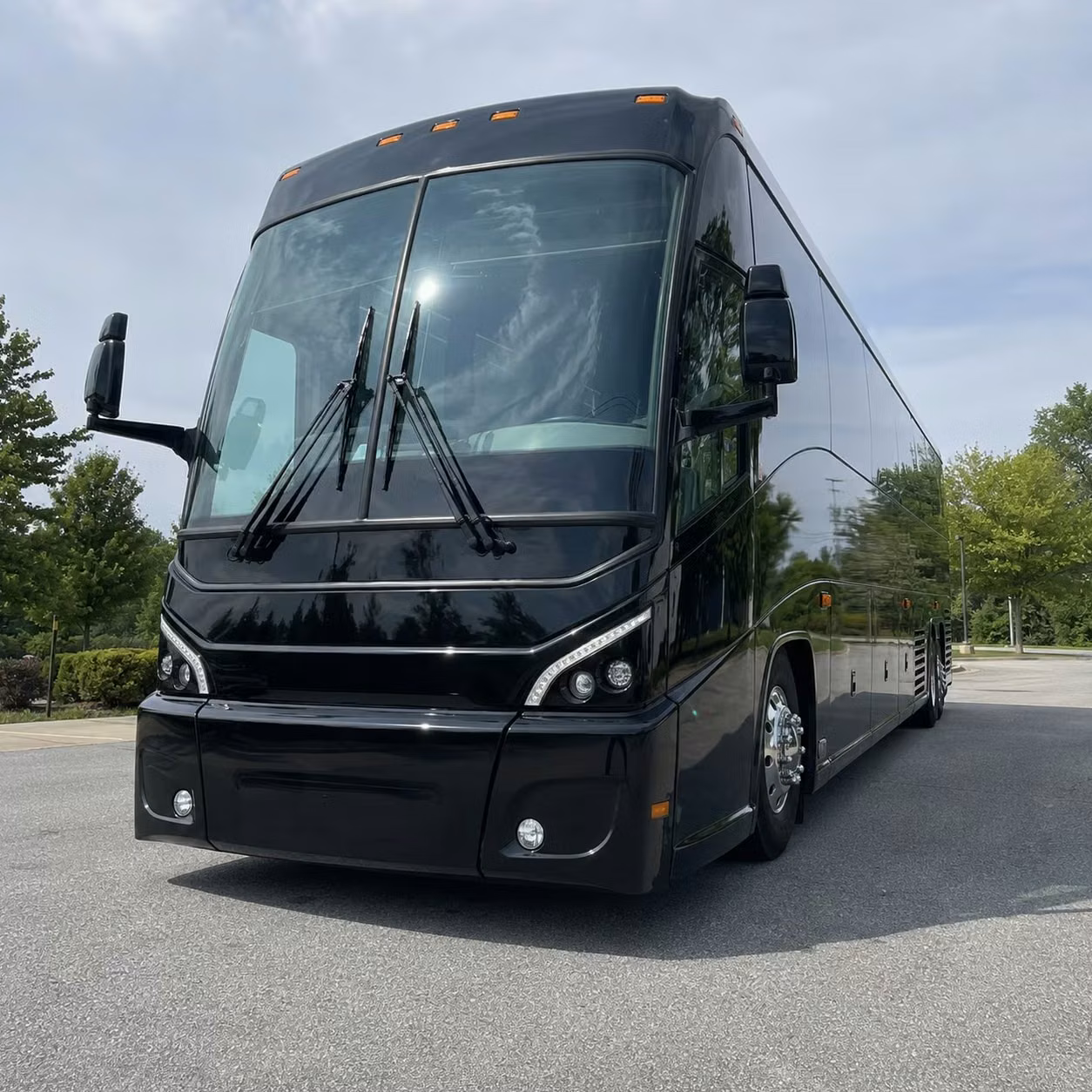 shuttle transportation for naval base ventura county personnel and support staff